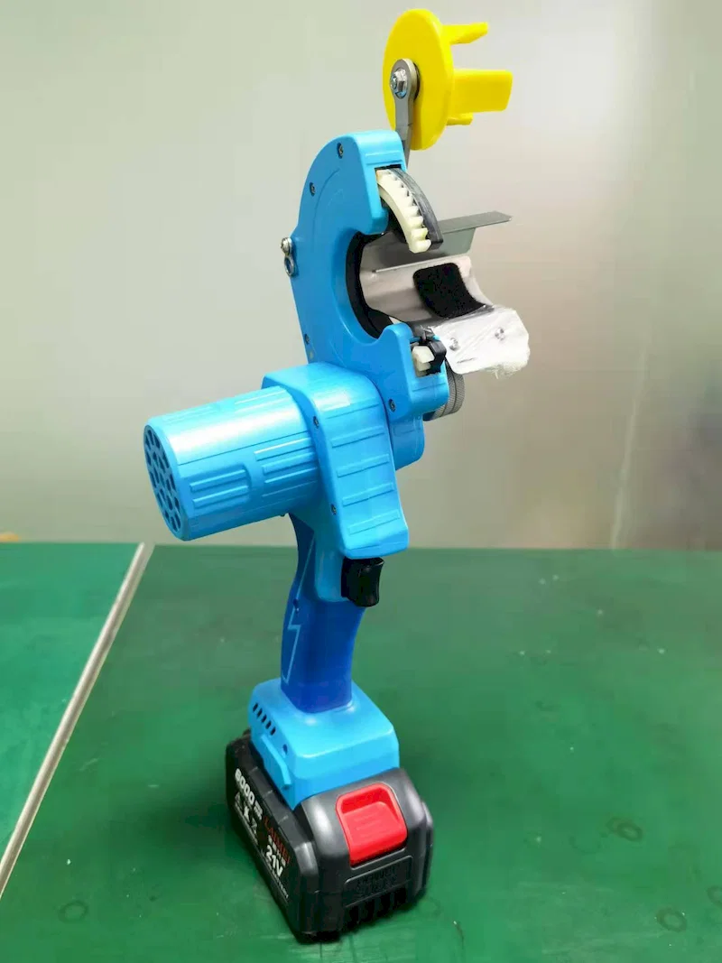 Handheld Cable Taping Machine, Rotary Winding Machine, Wire Harness Tape Wrapping Machine, rotary wire harness tape winding machine, hand-held wire harness tape winding machine Machine à rubaner de câble portable, bobineuse rotative, machine d’emballage de ruban de faisceau de câbles, bobineuse de ruban de faisceau de câbles rotatif, bobineuse de ruban de faisceau de câbles portatif