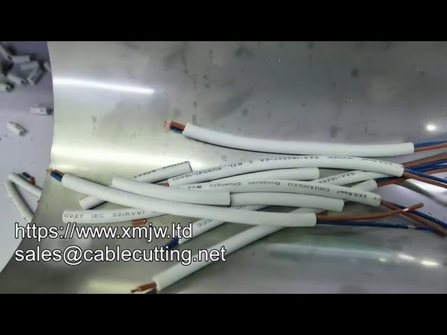 WPM 3606 : Machine automatique de coupe et dénudage de câbles informatiques pour la fabrication de câbles USB