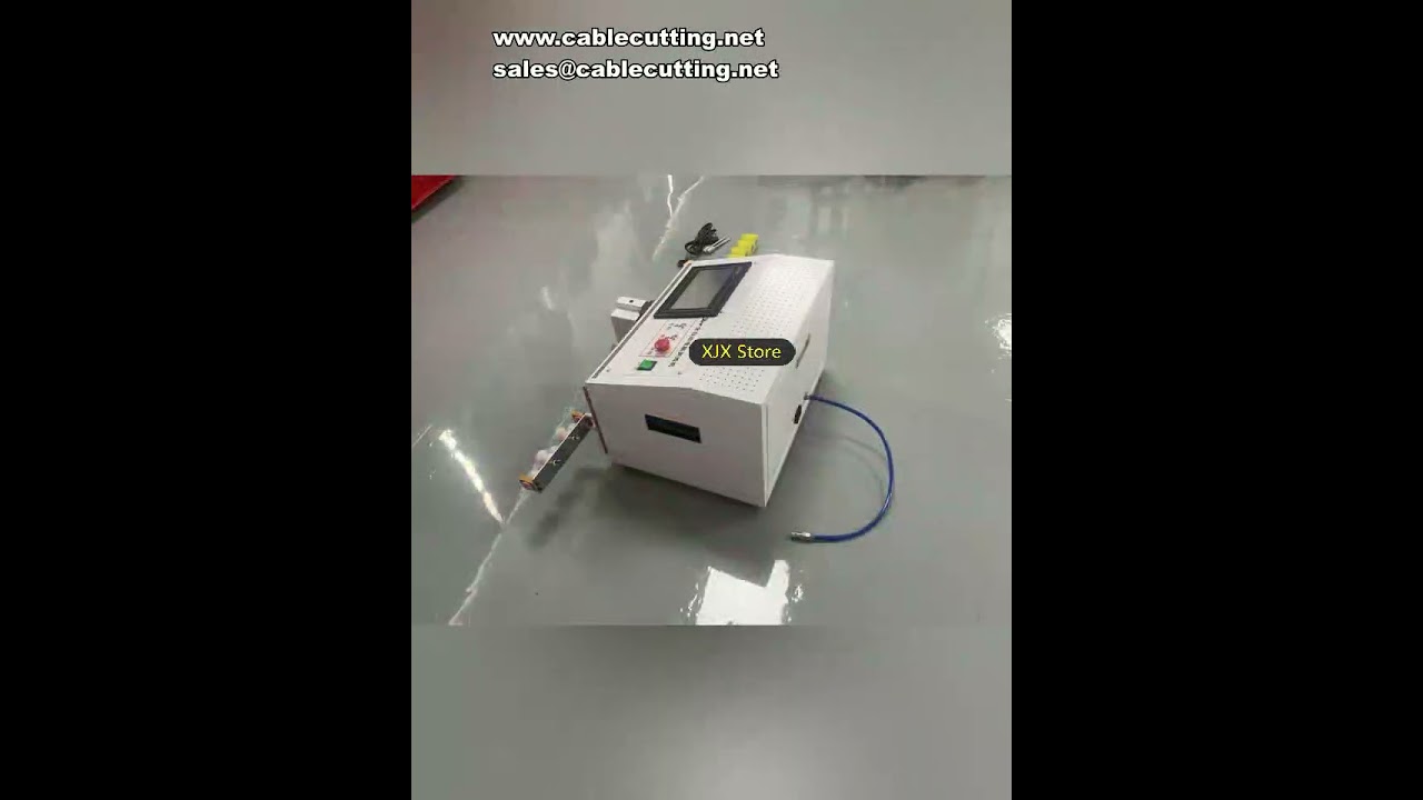 Machine à dénuder et couper les câbles 0,3-10mm² 550W avec écran tactile
