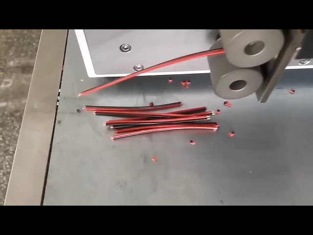 Machine de coupe et dénudage de câbles à haute efficacité 0-1-4 spmm - Idéale pour petits fils