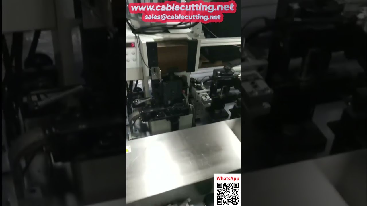 Machine automatique de double sertissage et insertion de boîtier avec détection visuelle et de pression