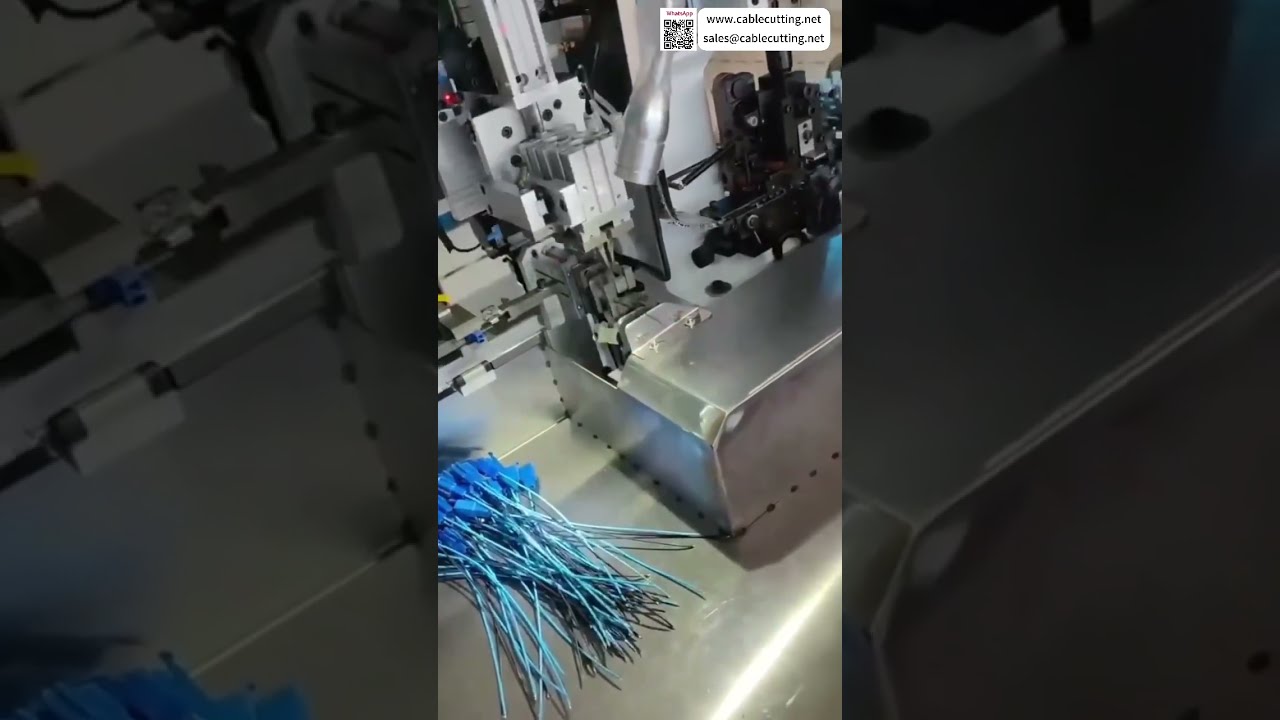 Machine automatique de sertissage, soudage et insertion de boîtier pour fil unique