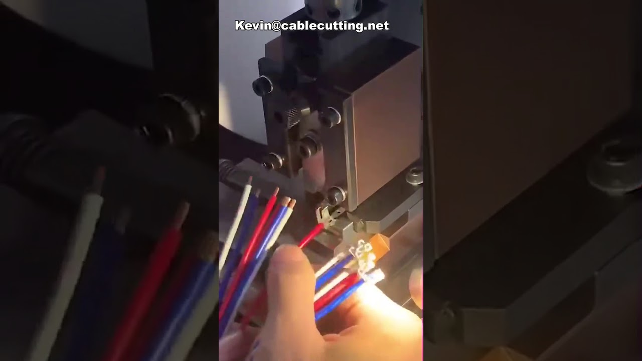 Machine à Sertir les Cosses de Fils Électriques Super Silencieuse - Automatisation Précise