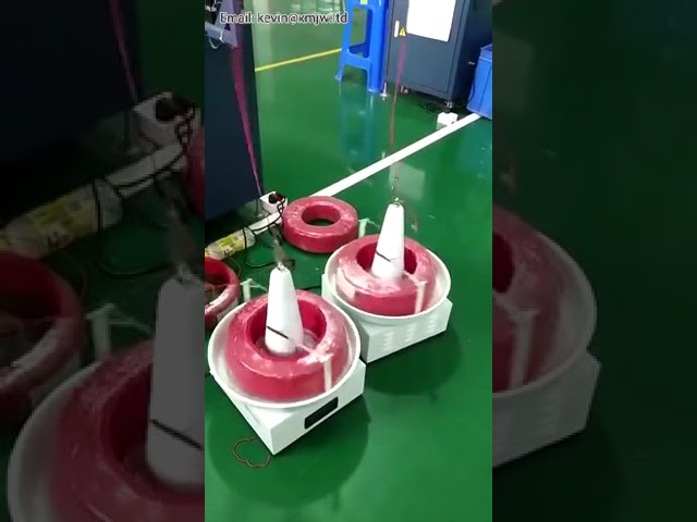 Machine de dévidage automatique de bobine avec outil d'alimentation de fil pour harnais