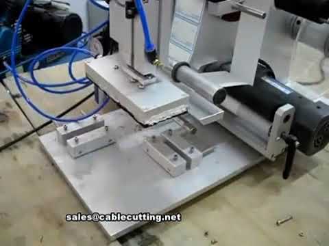 Étiqueteuse semi-automatique pour cartons plats – Machine d'emballage industrielle