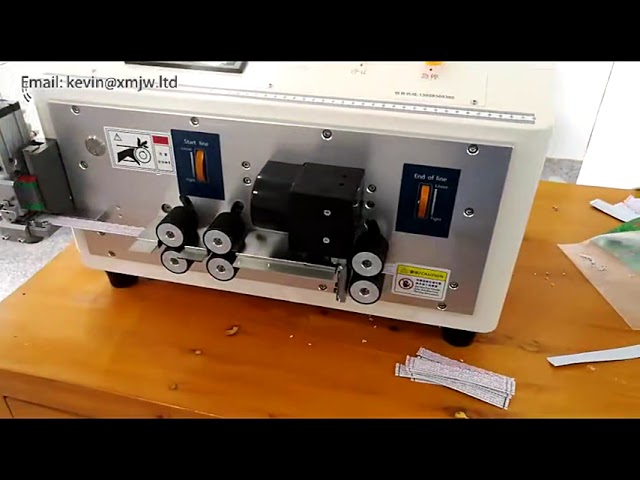 Machine automatique de dénudage et coupe de câbles PVC pour fils plats et ronds - Équipement de traitement