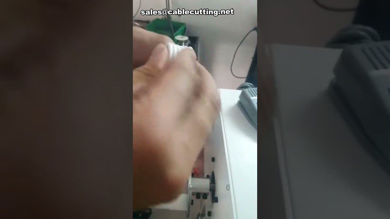 Machine à enrouler et lier les câbles USB | Bobineuse automatique haute performance